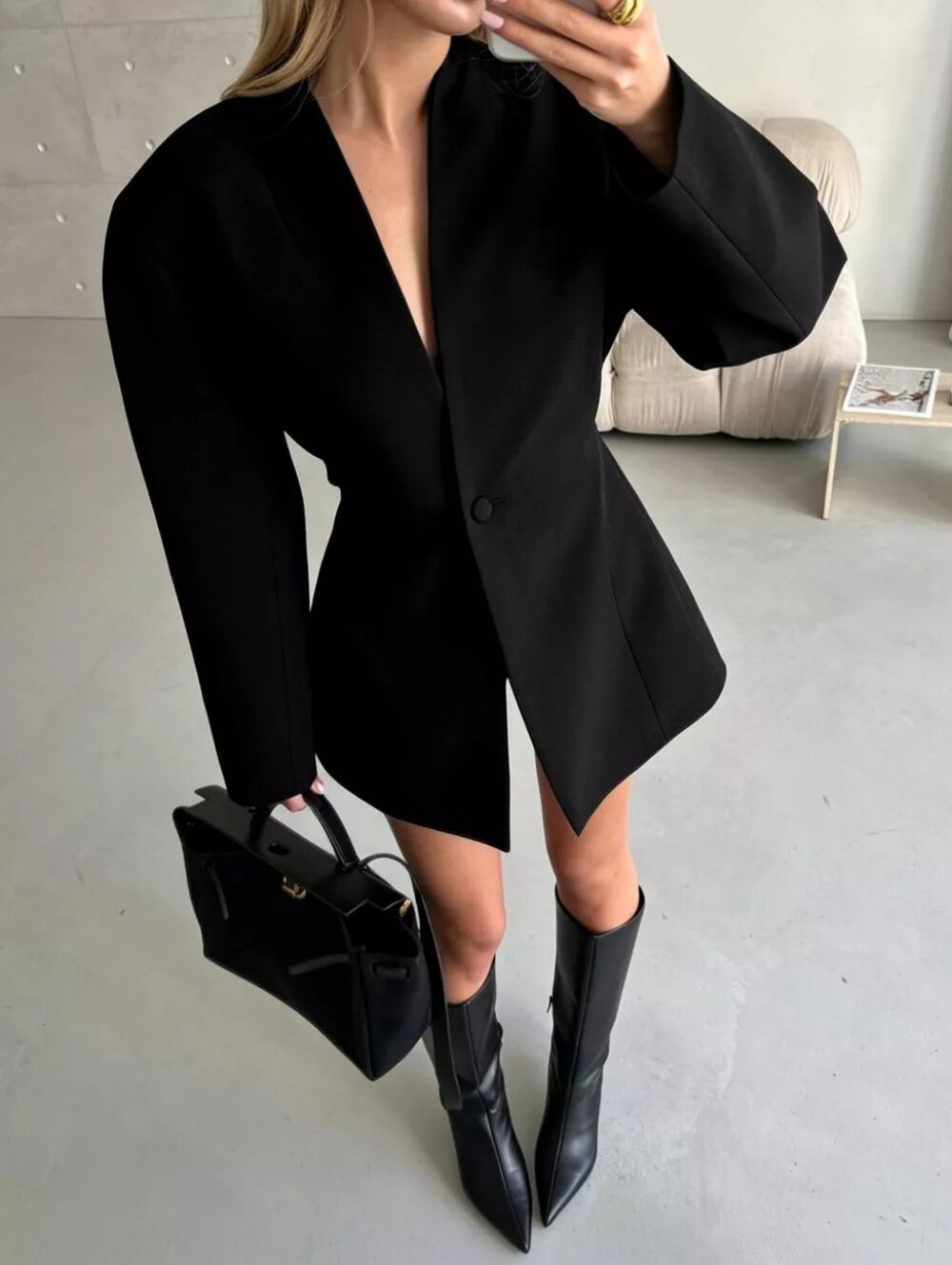 One Button Long Sleeve Blazer